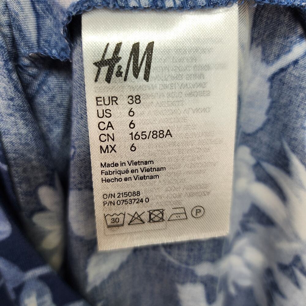 NWT H&M Women’s Dress SZ 6 Blue Floral Viscose 3/4 Sleeve Modest Workwear Church - Picture 7 of 11